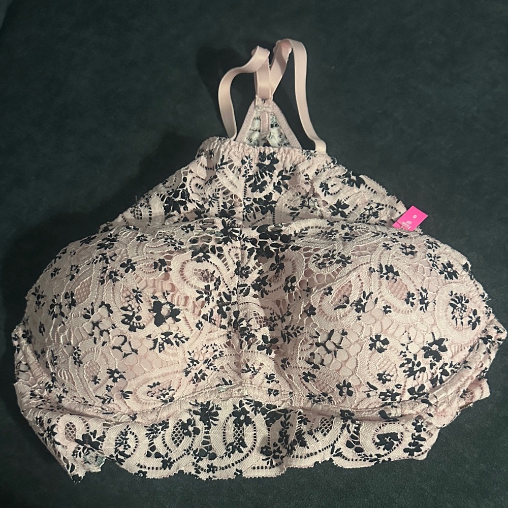 Victoria's Secret Pink and Black Lace Bralette🩷🖤